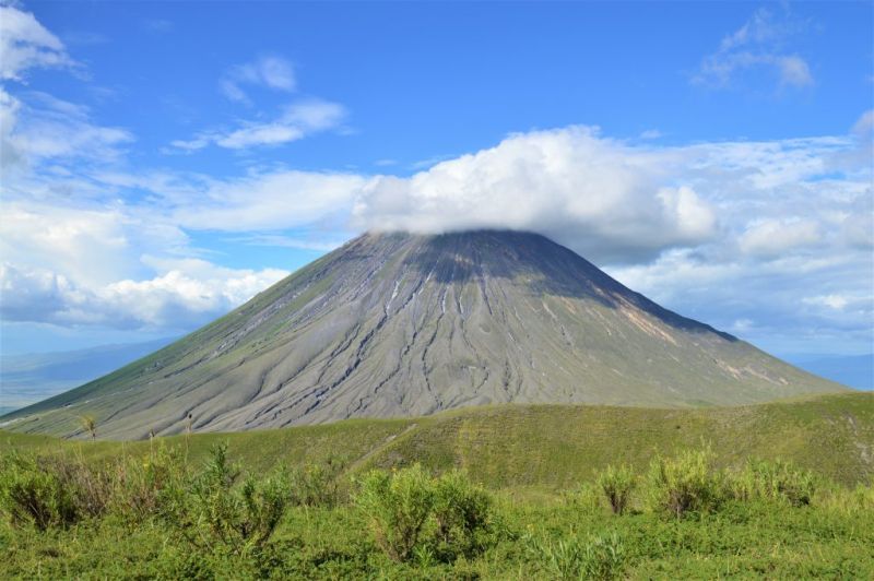 Jour 3 du Trek chez les Maasai : descente dans le Grand Rift, jusqu’au Lac Natron