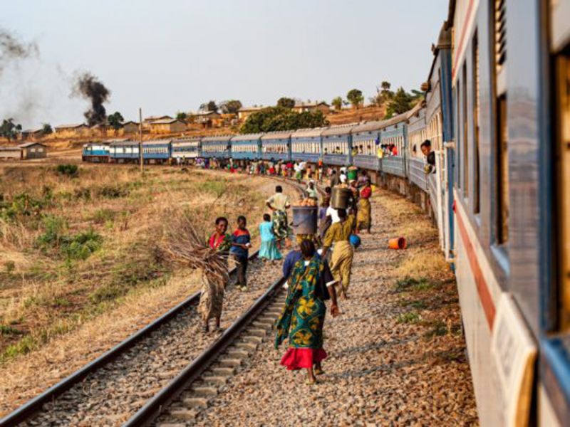Prendre le train local, une aventure à part entière