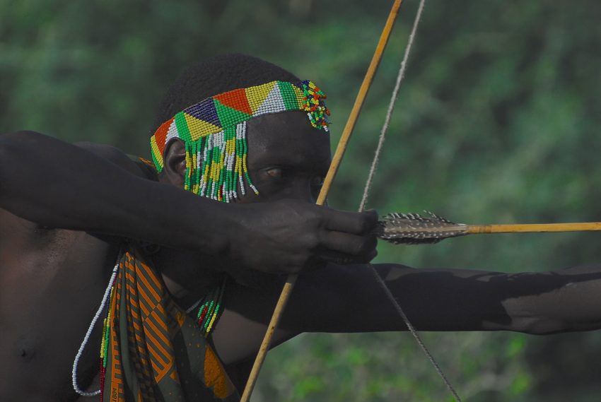 hadzabe-4265604_1920-850x569.jpg