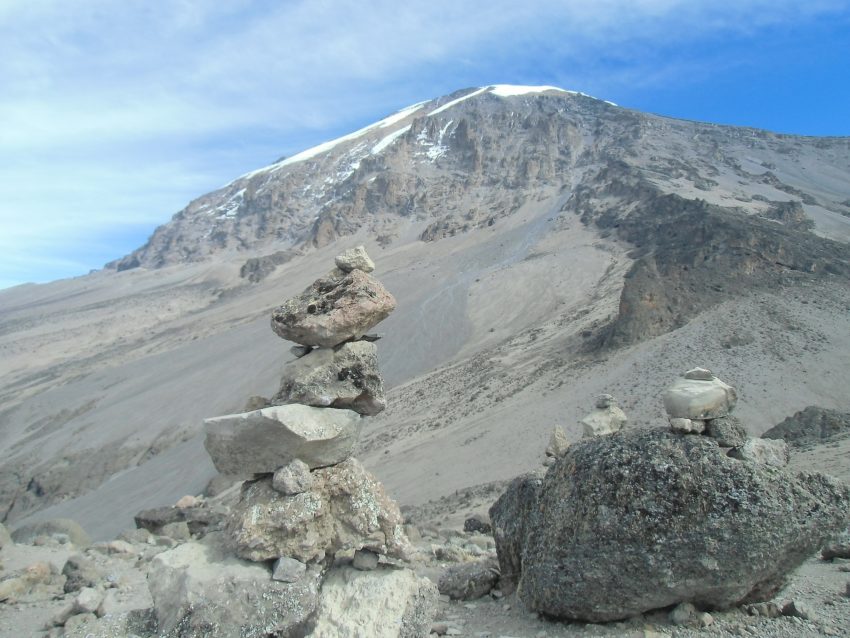 kilimanjaro-574601_1920-850x638.jpg